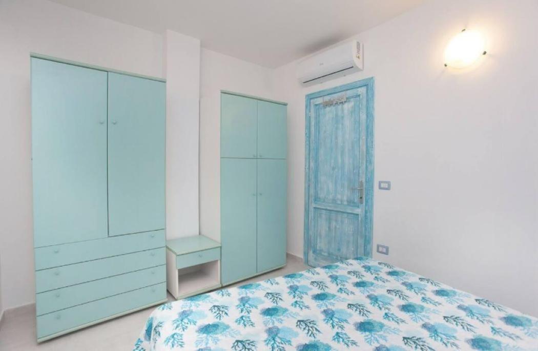 Residence Le Colonnine San Teodoro  Eksteriør billede